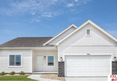 10614  Port Royal Drive, Papillion, Ne 68046