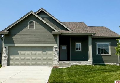 11001  Baker Street, Omaha, Ne 68142